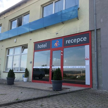 Hotel Joker Obrnice Dış mekan fotoğraf