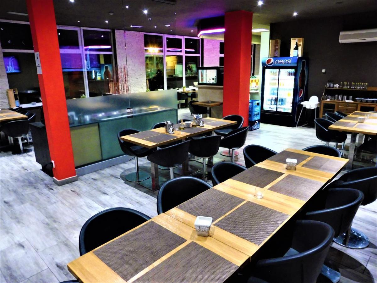 Hotel Joker Obrnice Dış mekan fotoğraf