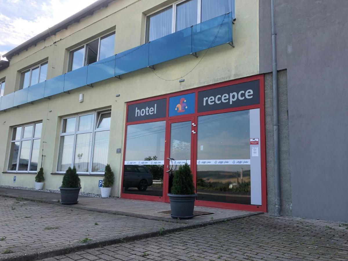 Hotel Joker Obrnice Dış mekan fotoğraf