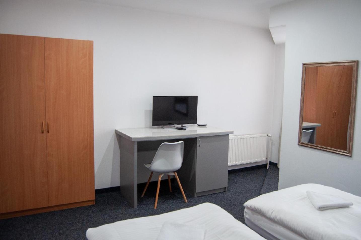 Hotel Joker Obrnice Dış mekan fotoğraf
