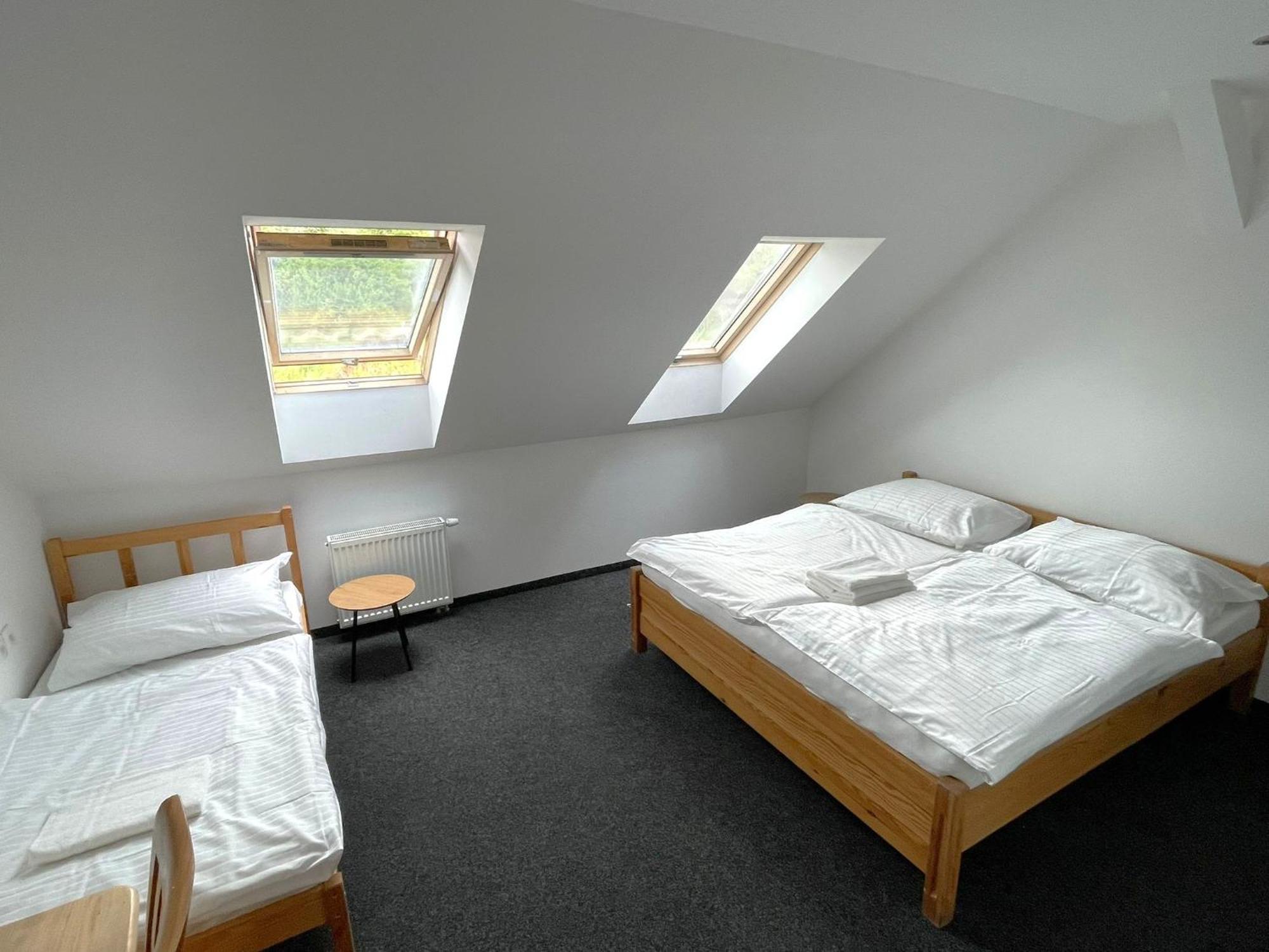 Hotel Joker Obrnice Dış mekan fotoğraf